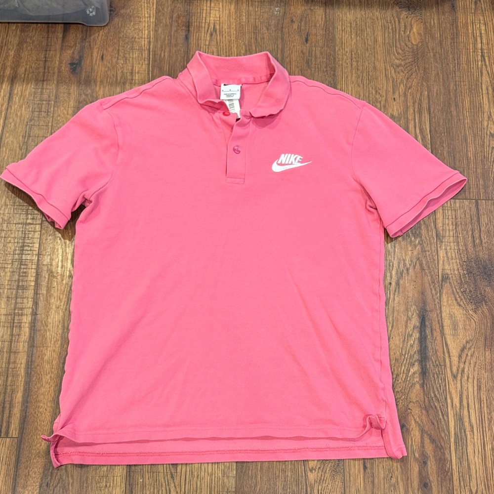 Nike Women’s pink cotton classic Polo Shirt size medium M